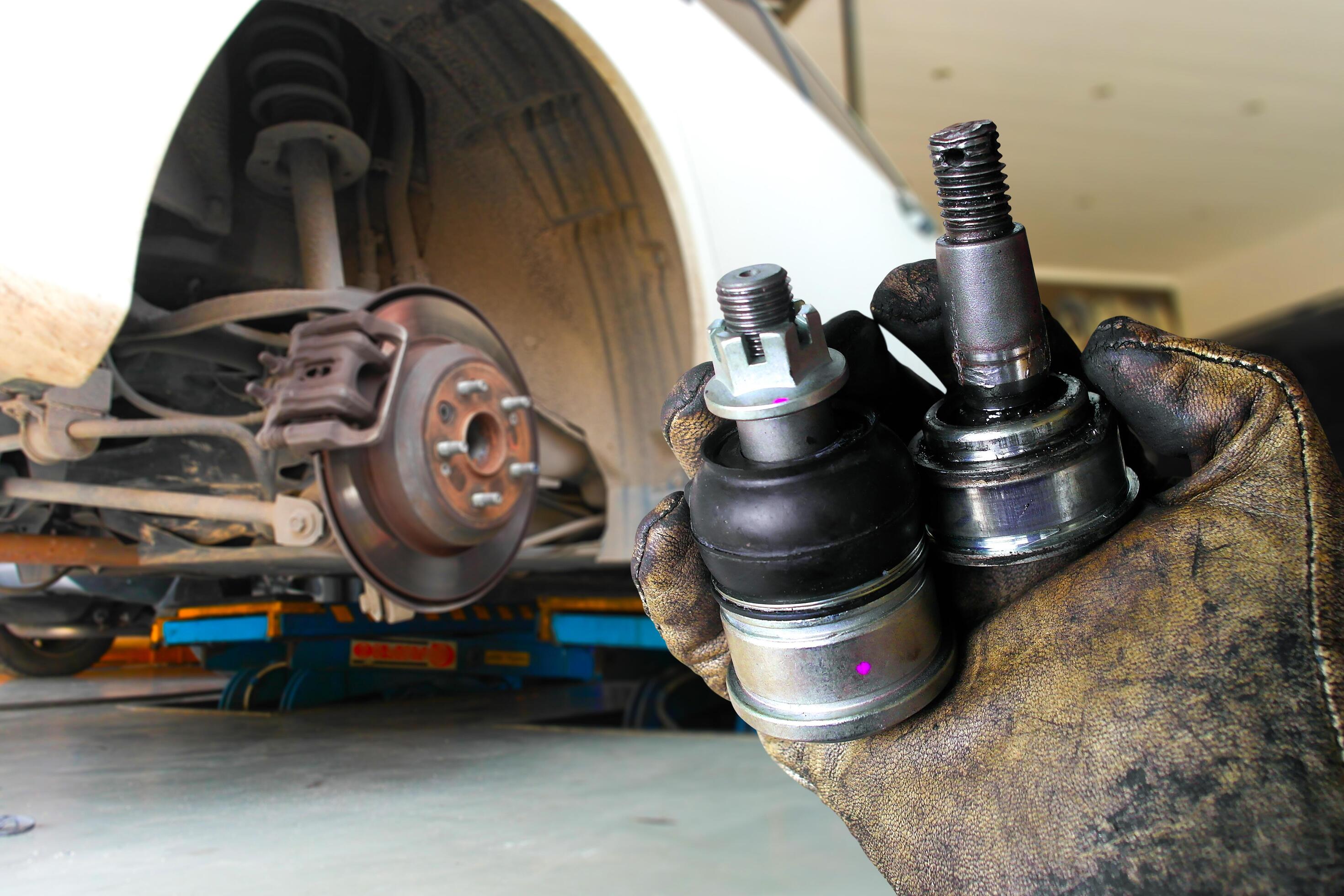 Hayward, CA - Acura MDX Suspension Repair for Bumpy Rides and Poor Handling